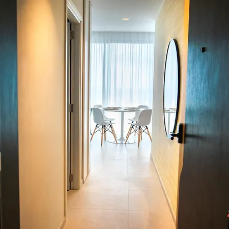 Your Luxury Retreat At Mercury Towers Apartment San Ġiljan